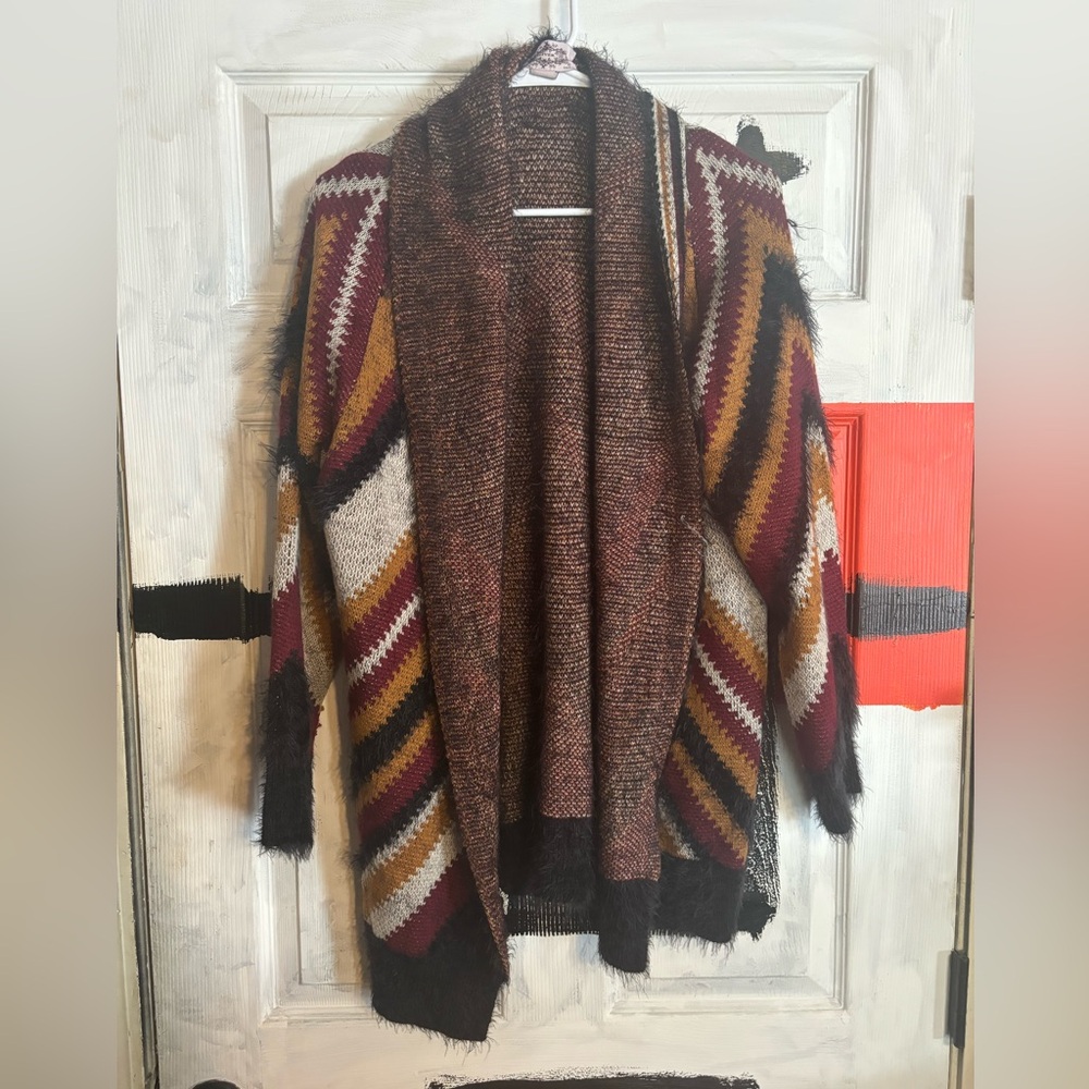 Oliver large fuzzy red gold & black cardigan